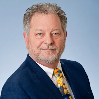 CainTxn's profile picture. Enjoy experiencing life.