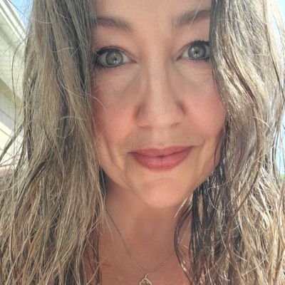 roxtarchic's profile picture. Mom, wife, singer, yoga teacher, attitude aficionado