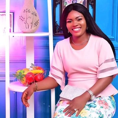 God's Favorite//Fashion designer//Digital Marketer//Graphic designer//Entrepreneur