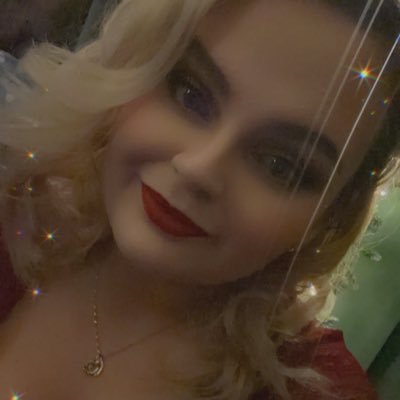 jordyjuliaxo's profile picture. she/her. serving chaotic nsync- bi bi bi vibes 💗💜💙 casually chaotic always. #ActuallyAutistic 🏳️‍🌈