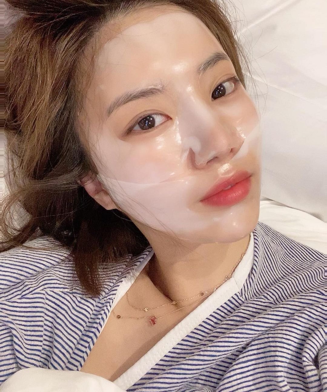 My name is Anna and I am 32 years old. Nice to meet you. I am from Taiwan and now I am in Seoul. I am a fashion designer https://t.co/rBoZ7gRTR7