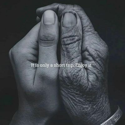 PAPIIZIO's profile picture. 🇬🇭 QUE SERA, SERA | FINANCE ENTHUSIAST | INTROVERT | FOOTBALL ⚽️ | F1 🏎 | TENNIS 🎾  |MERCEDES-AMG F1 TEAM |