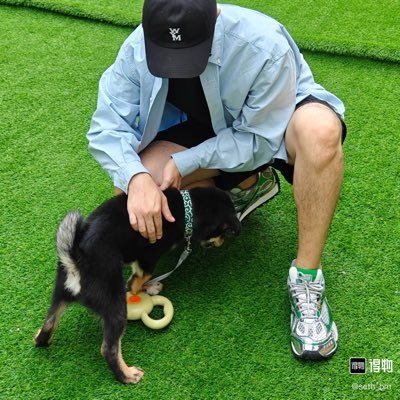 aFha8HCSDr7wI5w's profile picture. 