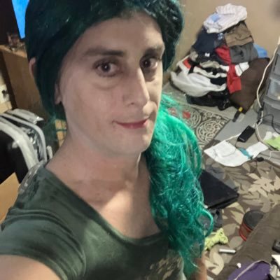 33 year old, cross dresser, single, looking for partner, as in another cross-dresser, fanboy or transgender or women preferred, and or mistress