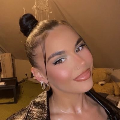 hrt_ele's profile picture. 🤍✝️