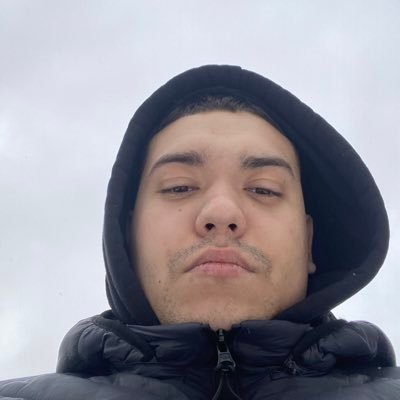 slavik1945's profile picture. красивый как пиздец, имортал