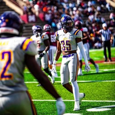 6’3 220 Olb🐶 ΩΨΦ  Grad transfer 2 years of eligibility left