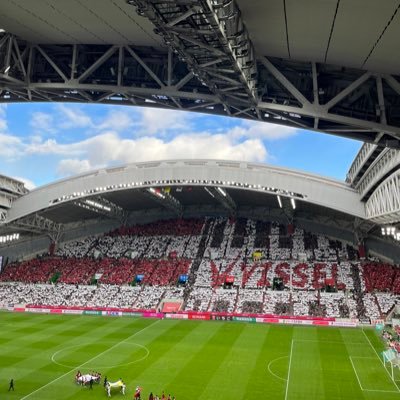初めまして!関西の大学4回生です!卒業研究で #ヴィッセル神戸、 #Jリーグと地域振興、#神戸とサッカー をテーマとして研究していて、アンケートを実施しています。【ヴィッセル神戸ファン・サポーター】、【神戸市民】のいずれかに該当する皆様アンケートご回答・拡散のご協力よろしくお願い致します!無言フォロー失礼致します!