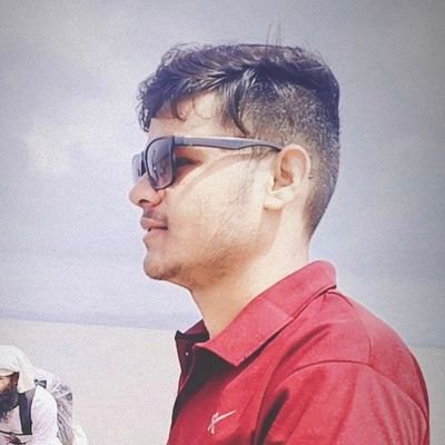 sintu_jat's profile picture. अच्छा नही होता...
ज्यादा अच्छा होना भी 🤦

इंसानियत से बड़ा ना तो धर्म है और ना ही जात 💯