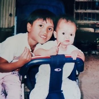 nurulainhusna_'s profile picture. hobi: menangis