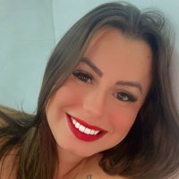 Caroline (@almeidalindaa) 's Twitter Profile