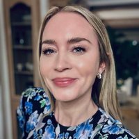 sonia (@milfsblunt) 's Twitter Profile