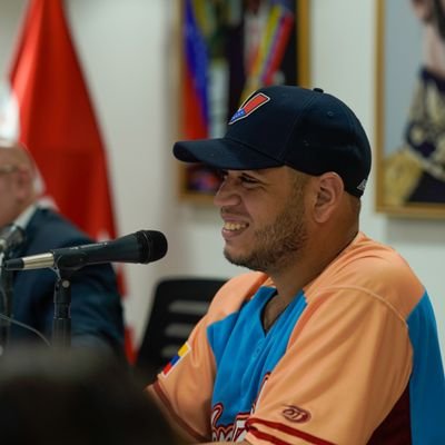 Abogado UC | Viceministro de Comercialización y Producción Alimentaria  @MinppalOficial | Formado en tiempos de Chávez, tiempos de Revolución.