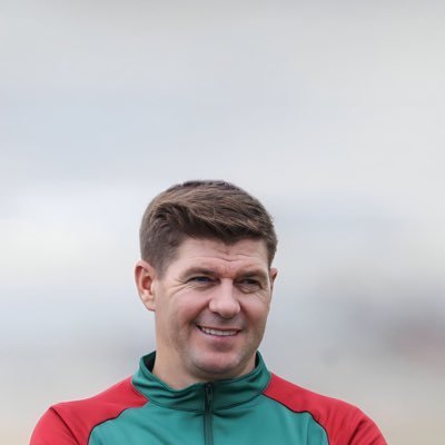 فطُوبى للغرباءٓ ....| الهلال وكفى ... Hilal & Liverpool