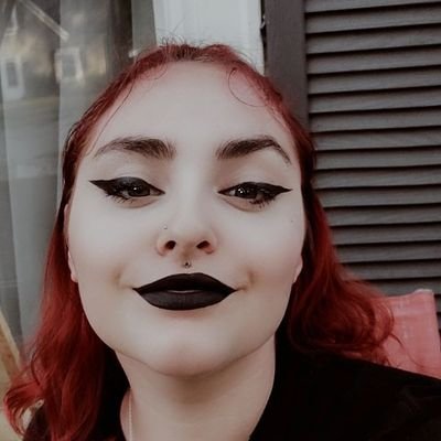 y00ngles7's profile picture. It's okay to not have a dream. Try to focus on yourself and what makes you happy. Achieving a goal is not the only thing that makes your life worthwhile