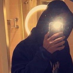 sb8_modv's profile picture. الجدير بالذكر ان روحي لا زالت لامعه🕶️