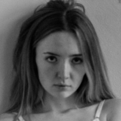 Victory_sunspot's profile picture. максимум жизни, минимум смысла