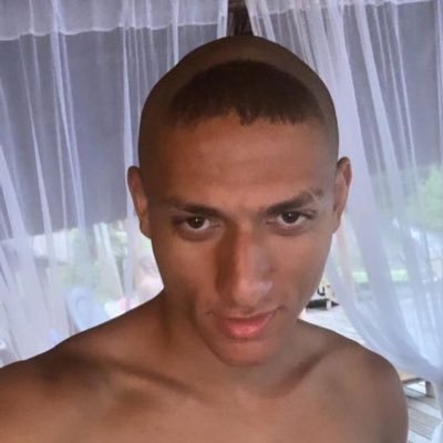 schweinbast's profile picture. @spursofficial @warriors