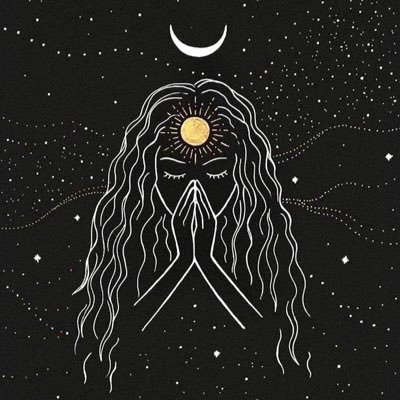 Previsões de signos com Baralho Cigano 🔮 Mais informações por mensagem privada ✨ Gratidão Universo, gratidão espiritualidade 🙏🏼