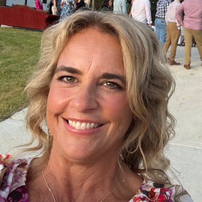 married for 30 yrs to my best friend, we have 4 amazing kids....Secondary ELA Coordinator, Jesus follower! 2018 National SpringBoard Teacher of Distinction