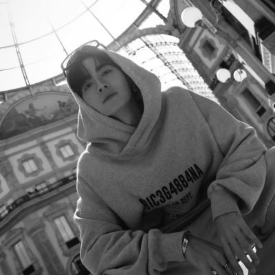 ZShine0910's profile picture. 