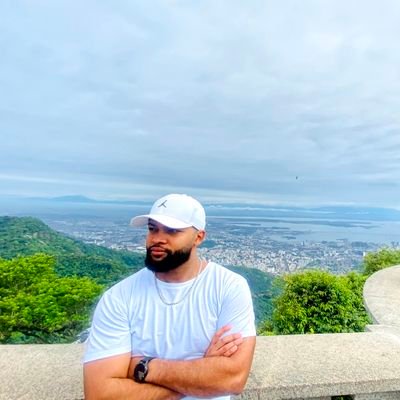 MarkBroomf87369's profile picture. 