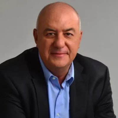 Luis Macario🥜 Profile