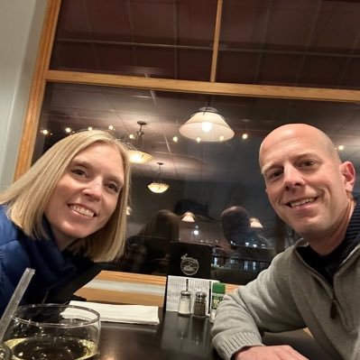 Teach Algebra & STEM at Gilbert Middle School. Coach Cross-Country and Track at Gilbert HS. Married to my best friend and father of two.