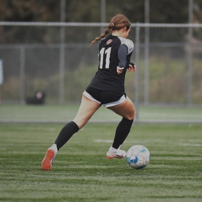 2025 | Coeur d’Alene High School | 3.8 GPA | 5’3 | MF,FW | Thorns North FC 06G Academy #11