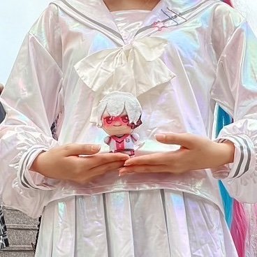 Lotus_dayoon's profile picture. 20↑成人済🎠✨️┊︎低浮上☁️︎︎ ☁ ☁️ﾏﾀｰﾘ┊︎加工の達人※写真の人間は存在しません┊︎キンツアを見てください