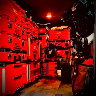 t2kbase's profile picture. Carpenter🪚🔨