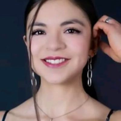 PaolaA87588's profile picture. Finance Hey ¿Qué onda? Soy 👩🏿‍💻❤️@paoalmontes • colas: pao.almontes@creatorscrate.cc Preinscribete 4 al Mapa del Inversor✈️