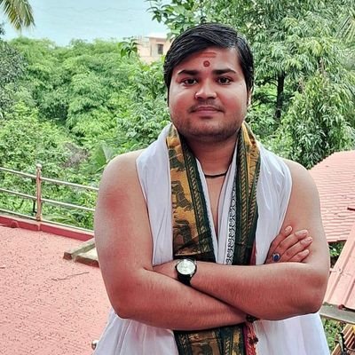 जो सभी प्राणियों को अपने आप में और अपने आप को सभी प्राणियों में देखता है, उसका सारा भय नष्ट हो जाता है. #उपनिषद