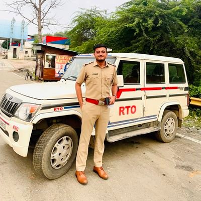 Asst. Inspector, RTO 👮‍♂️
🙏धर्मो रक्षति रक्षितः🙏
⚔️Raajput ⚔️