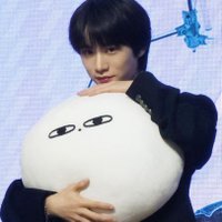 룬루난나🌙(@ohyeah461) 's Twitter Profile Photo