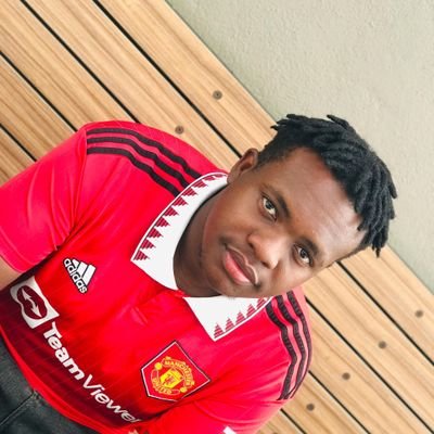 @manUtd......Journalism student at the Malawi University of Business and Applied Sciences(MUBAS)