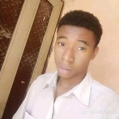 kelly_zeal92415's profile picture. 
