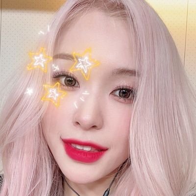 19 / enfp / ♊ / lesbian she|her / somnia 🦊찡구❤️