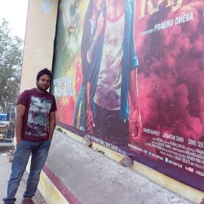 kartiksrocks's profile picture. साथ नहीं देगा तेरा कोई यहां
लड़ना भी तुझे है और संभलना भी तुझे है|| जय श्री राम .... हर् हर् महादेव।।🙌🙌