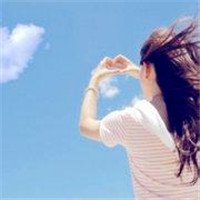 taysheys16411's profile picture. 