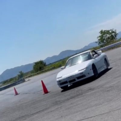 S15361746's profile picture. ナマポカーと180で修行してます…