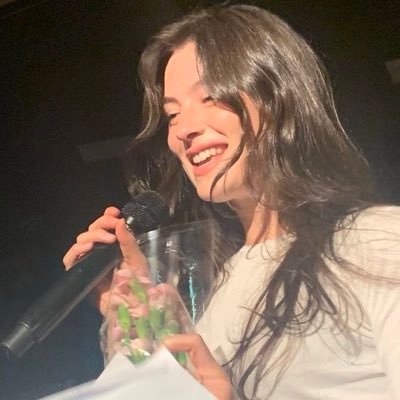 iliB0_'s profile picture. إنِت غِير الناس عِنديّ.