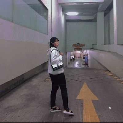 Aku bisa menyakitimu lebih dari caramu, Tapi aku sadar kau tak sekuat diriku :)