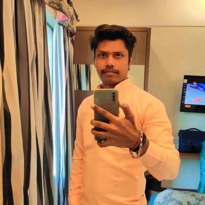 HimanshuV8808's profile picture. 