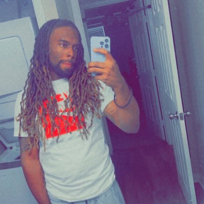 skinny_trell's profile picture. Accidentally deleted my old Twitter @ha_takecare 09’-21’ 😭😂. Nah but Twitter kinda funny so follow ya boy  😮‍💨