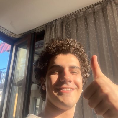 patraderyigito's profile picture. | idk what am i doing here~#ZübükTayfaLideri