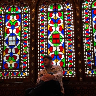 MilanoYari's profile picture. Devops