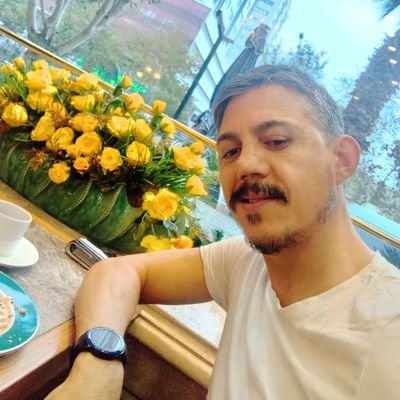 FCingicik's profile picture. umudu olmayanın hayalleri deniz gibidir dalgalı