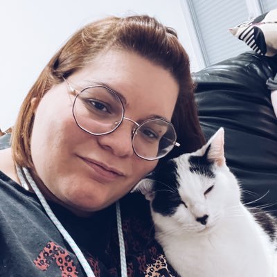 BoubennecManon's profile picture. Dance, sing and wheelchair life