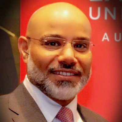 رئيس المكتب الثقافي لدولة الكويت في استراليا. رئيس قسم تكنولوجيا الهندسة الكيميائية سابقًا. University of Pittsburgh Alumni